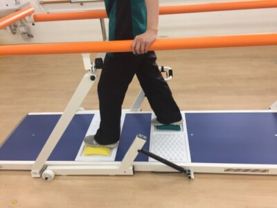 マルチパラレルバー不整地歩行訓練2 マルチパラレルバー不整地歩行訓練2